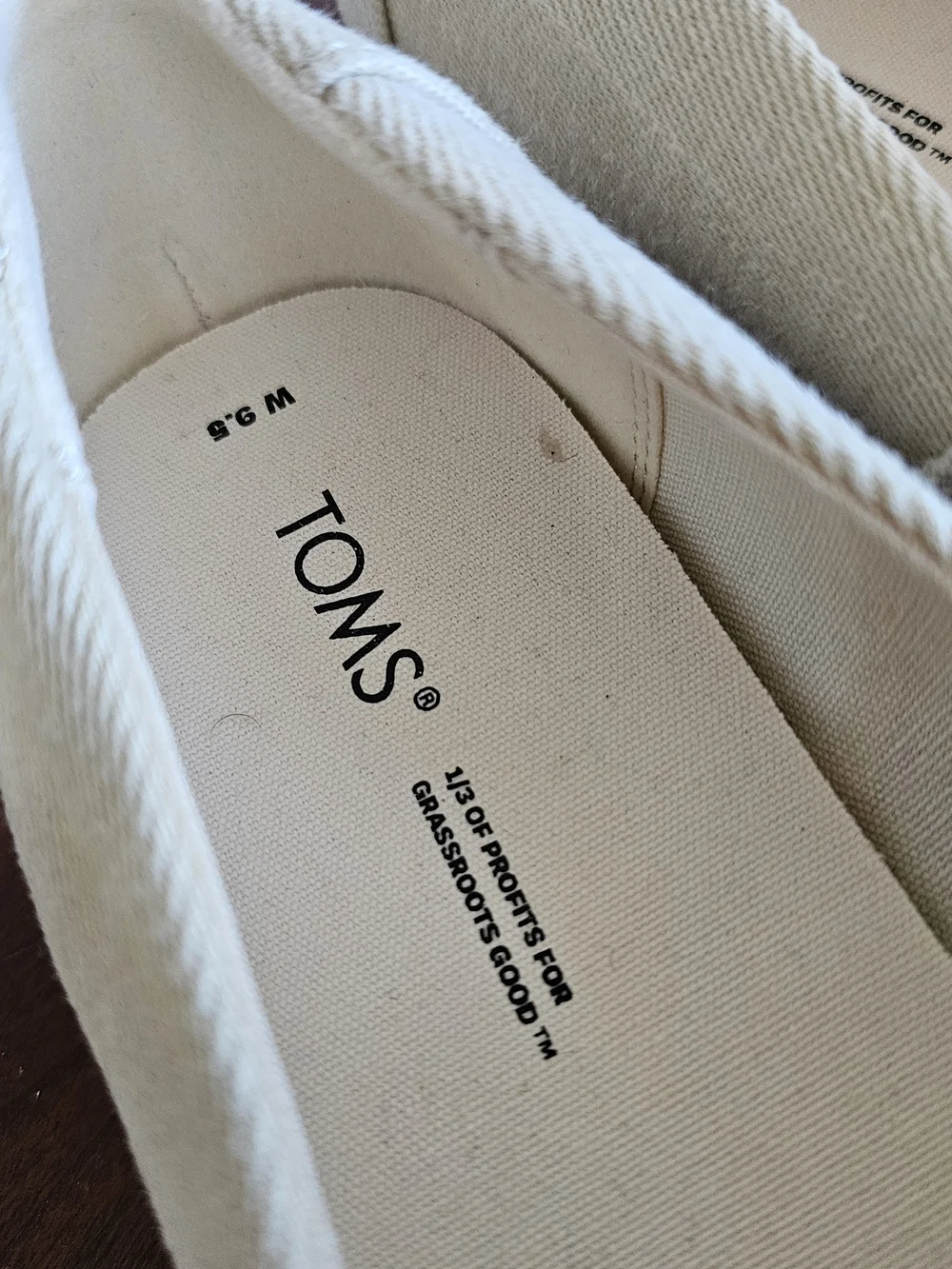 TOMS Natural Canvas Espadrille Slip-Ons Women's 9.5 NEW